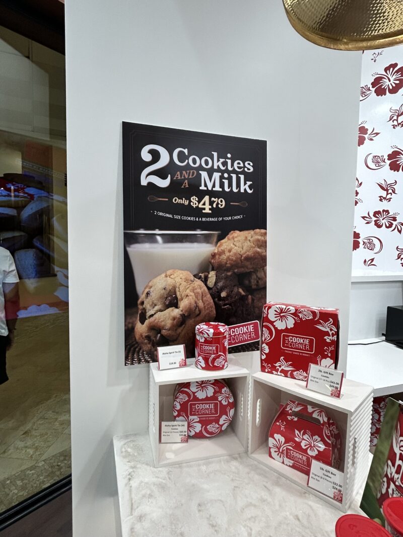 「2 Cookies and a Milk」