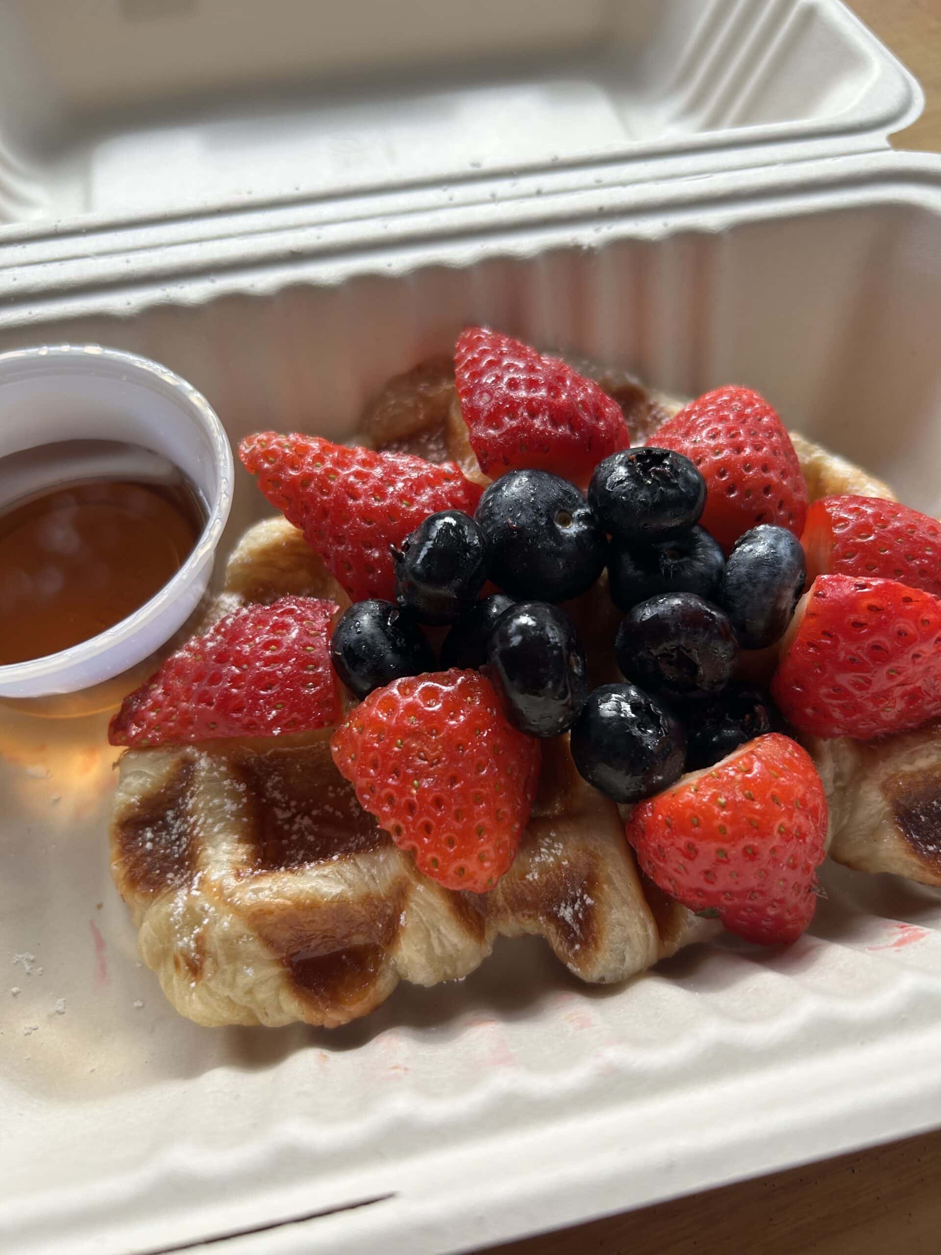 ベリーズワッフル