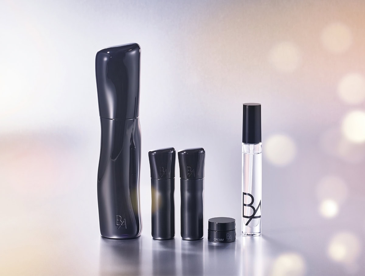 B.A 2025年ホリデー限定品