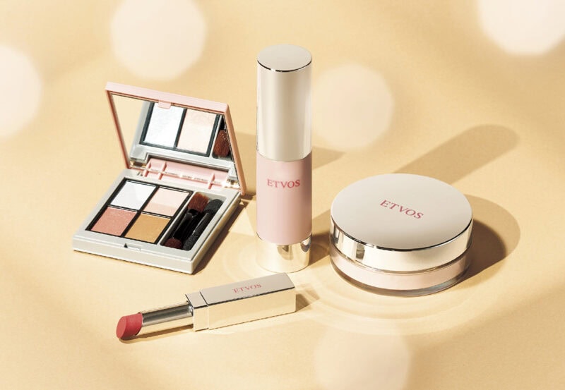 エトヴォス 2025年 ホリデー限定品