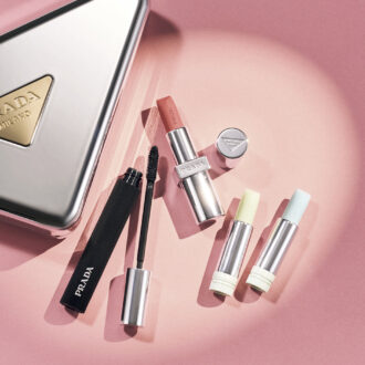 プラダ ビューティ 2025年 クリスマスコフレ