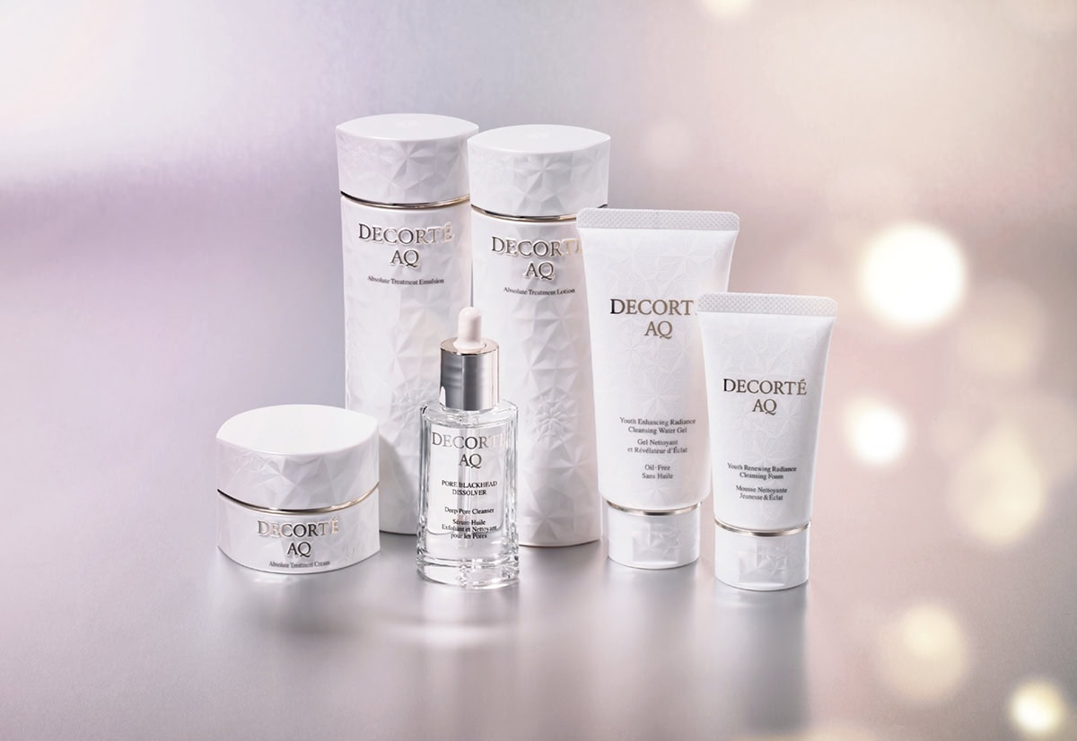 2025年クリスマスコフレ【コスメデコルテ】ツヤ肌スキンケアをラインで