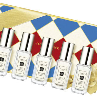 9.コロン コレクション ¥16,940〈イングリッシュ ペアー & フリージア コロン、イングリッシュ ペアー & スイート ピーコロン、ウッド セージ & シー ソルト コロン、ピオニー & ブラッシュ スエード コロン、ネクタリン ブロッサム & ハニー コロン 各9mL〉（ジョー マローン ロンドン）