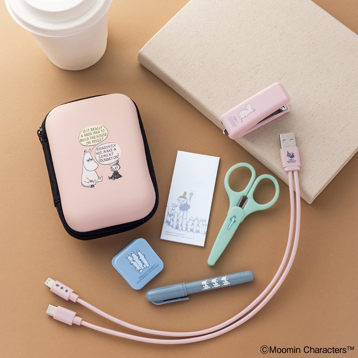 予約スタート！【InRed1月・2月合併号】は豪華2大付録！ムーミンミニミニ文具セット・ローラアシュレイ2026年カレンダー！