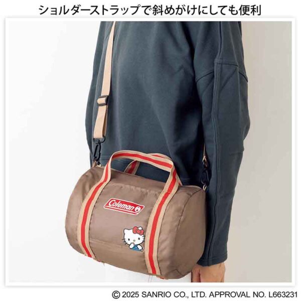 InRed 2025年12月号増刊 付録【コールマン×ハローキティ
手持ちも斜めがけもできる!
ボストン型ポシェット】 ショルダーストラップで斜めがけにしても便利
