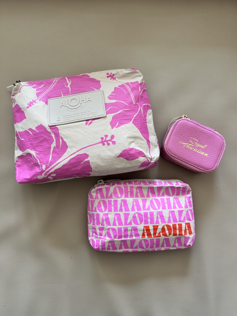 アロハコレクションのポーチ
