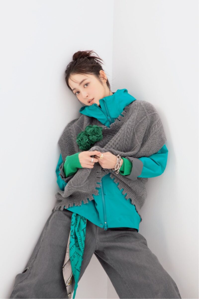 佐々木希　InRed　Cover