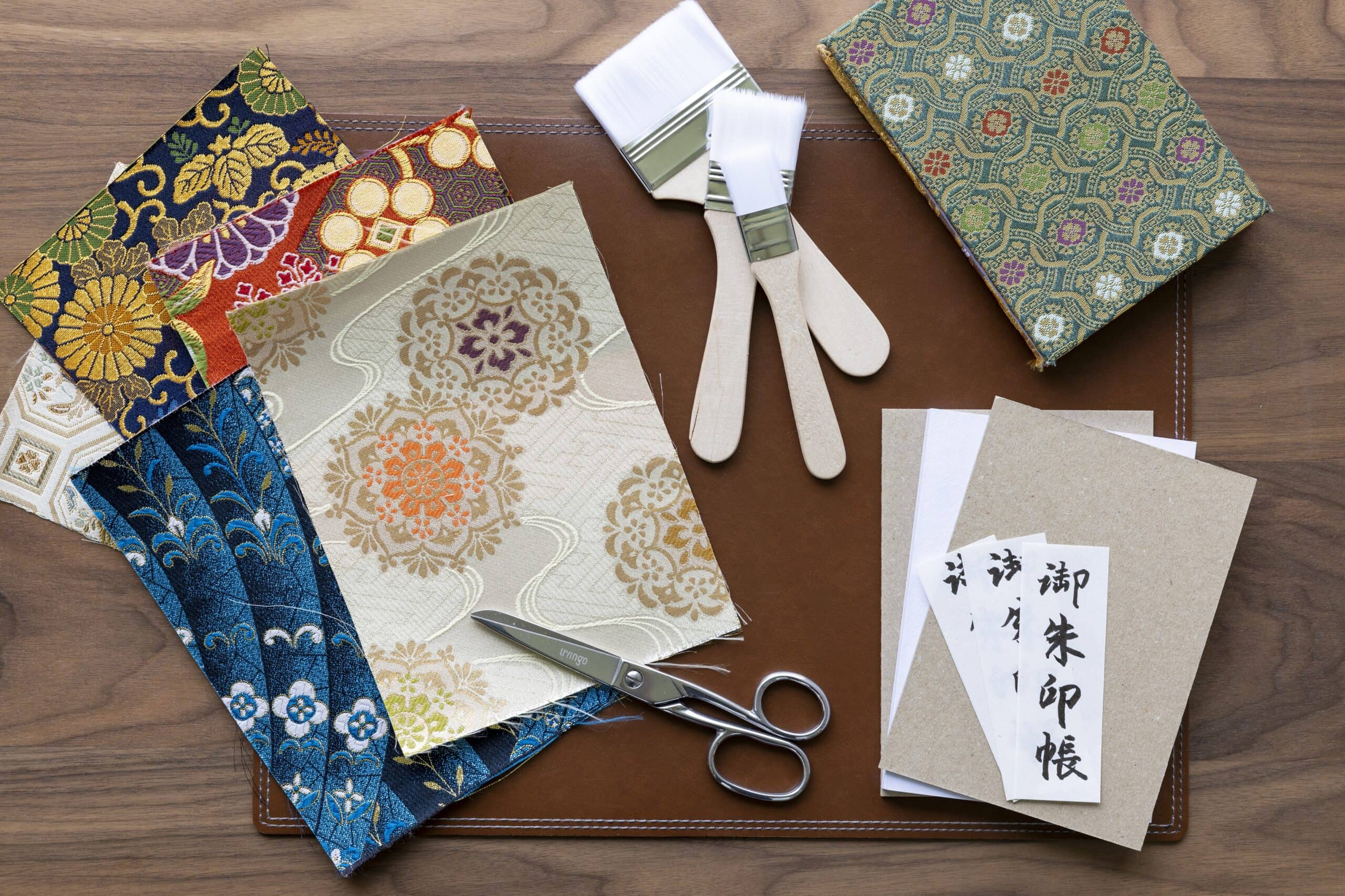 【星のや富士】御朱印帳づくり