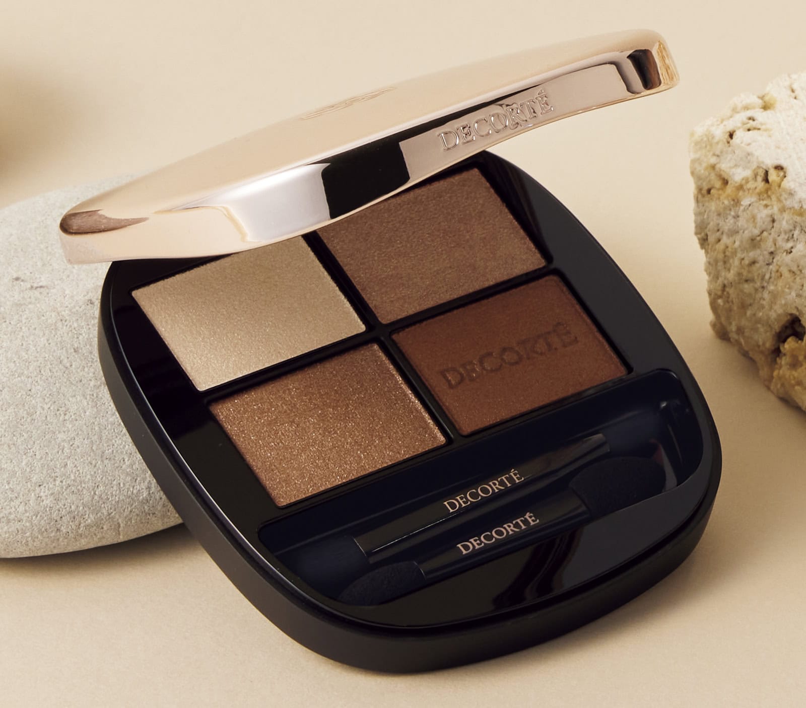 コスメデコルテ スキンシャドウ デザイニング パレット 01