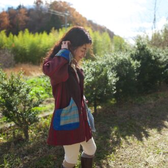 【30代スナップ】ヴィンテージジャケットを使って自分らしく着こなす、シックなパンツルック