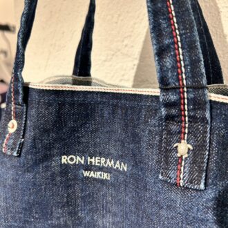 亀のリベットが可愛い