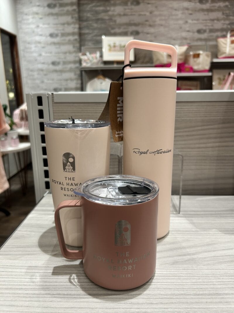 ボトルもピンク!