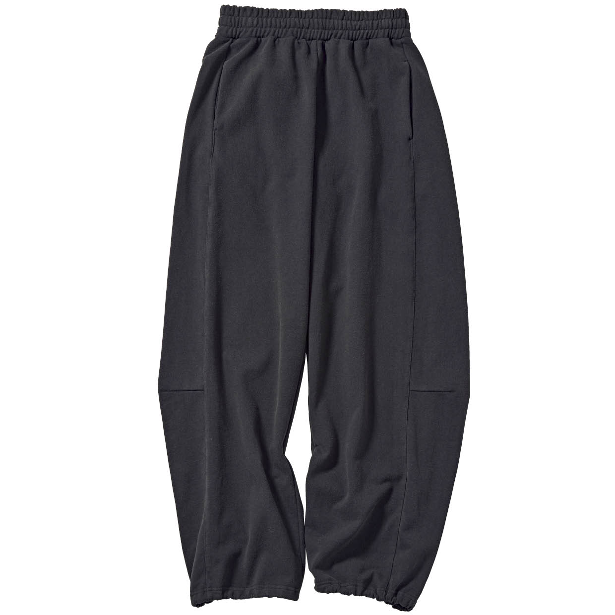 パンツ￥11,990（マウジー／バロックジャパンリミテッド）