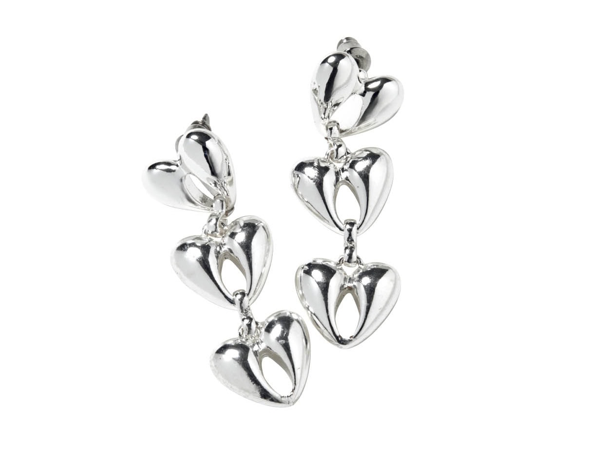 ピアス￥9,900（インムード）