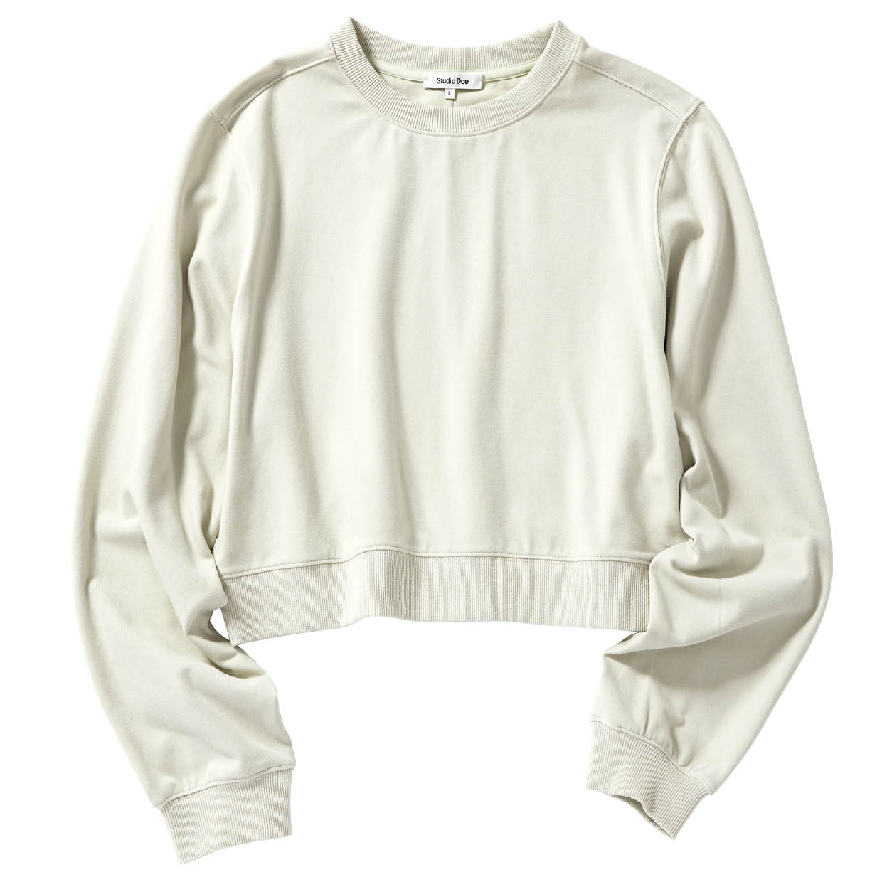 トップス￥9,000（スタジオ ドー）