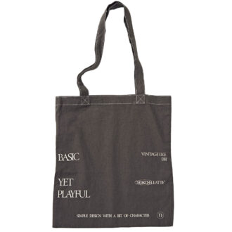 トートバッグ￥3,900（NOKCHA）