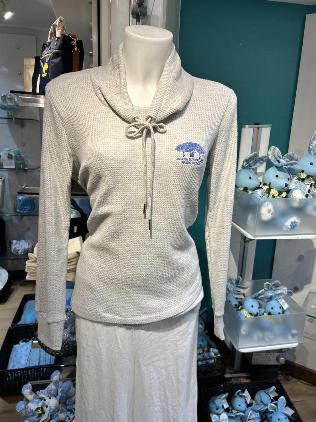 サーマル素材のフーディ