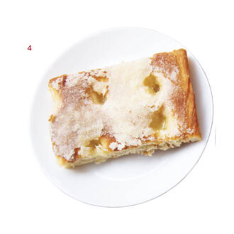 4.祖父の代から受け継がれたジャーマンバターケーキ（₩4,000）。