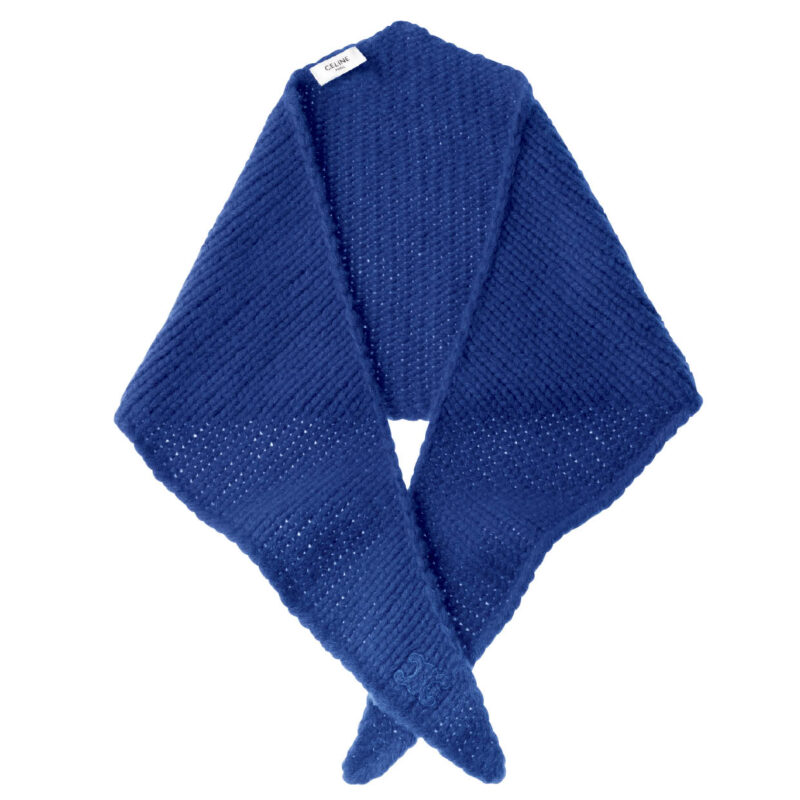 「カシミア×シルクのふんわり肌触りにとろける♡」(K)バンダナ¥115,500※予定価格(セリーヌ/セリーヌ ジャパン)