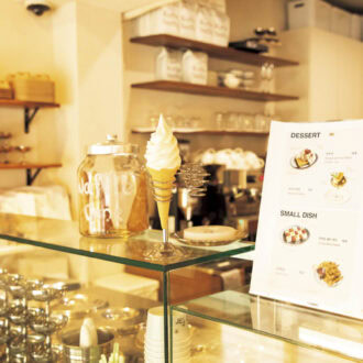 1.ワッフルやフレンチフライもある。