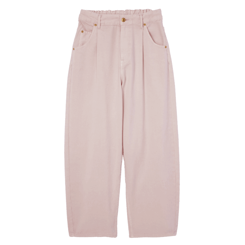 カーブデニム￥10,450（エルーラ／アダストリア）