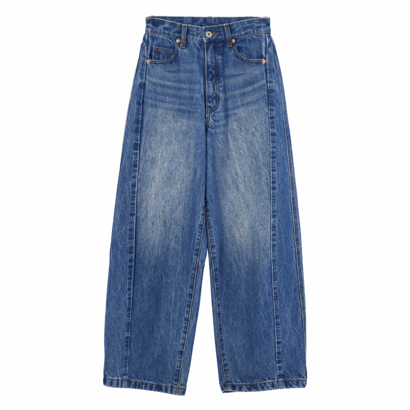 ブルーワイドカーブデニム￥23,100（クレドナ）