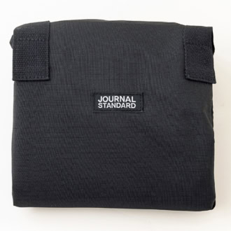 コンパクトにたたんで持ち運ぶこともできる