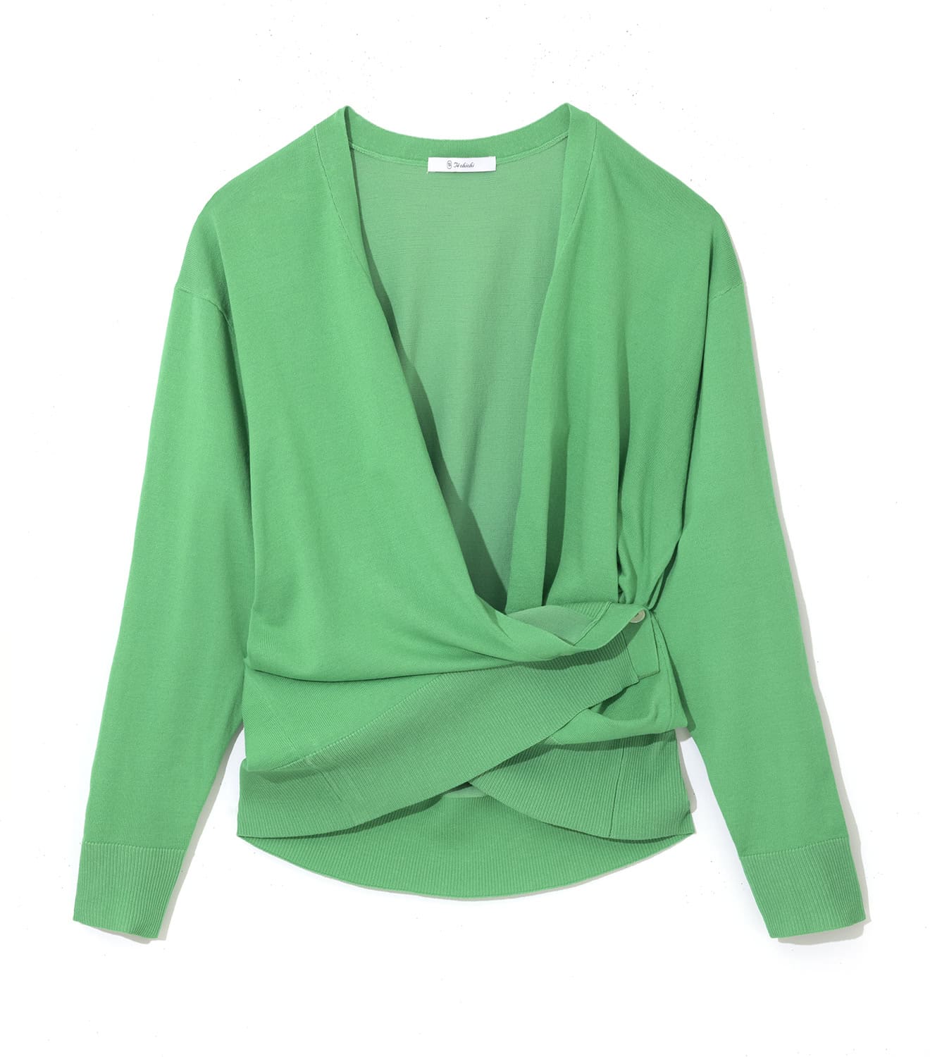 カーディガン￥5,500（テチチ／キャン カスタマーセンター）