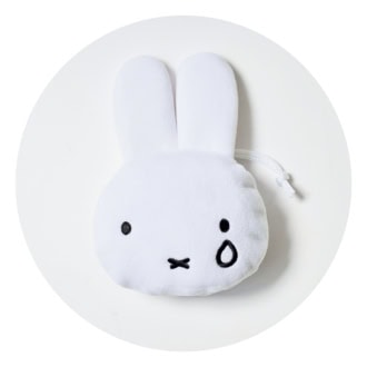 バッグを収納するとフェイス形に変身！