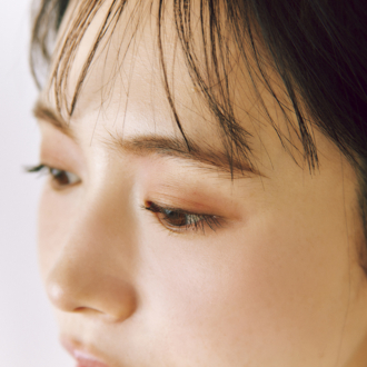 大人ピンクで作る甘いまなざし