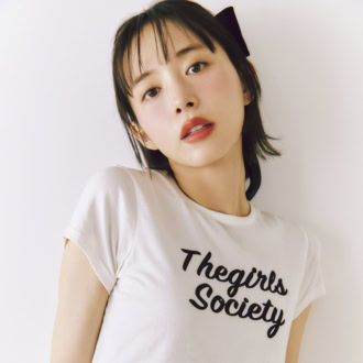 なぜかお洒落に見える人の秘密。中野明海さんが明かす、大人のための“脱・完璧”リップの塗り方