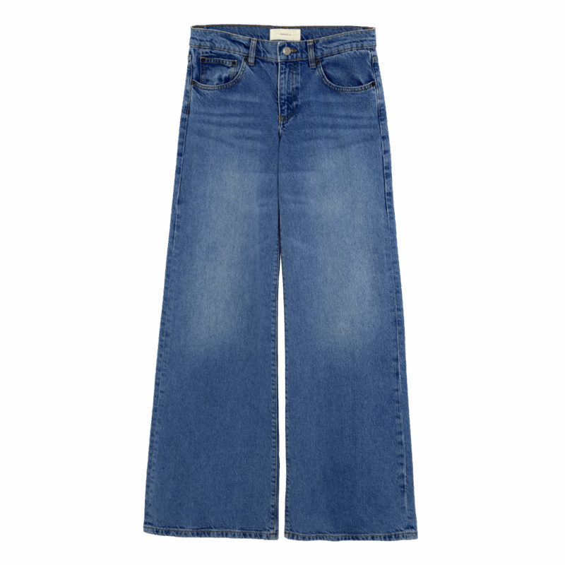 デニム￥39,600（ジーネリカ／ロンハーマン）　