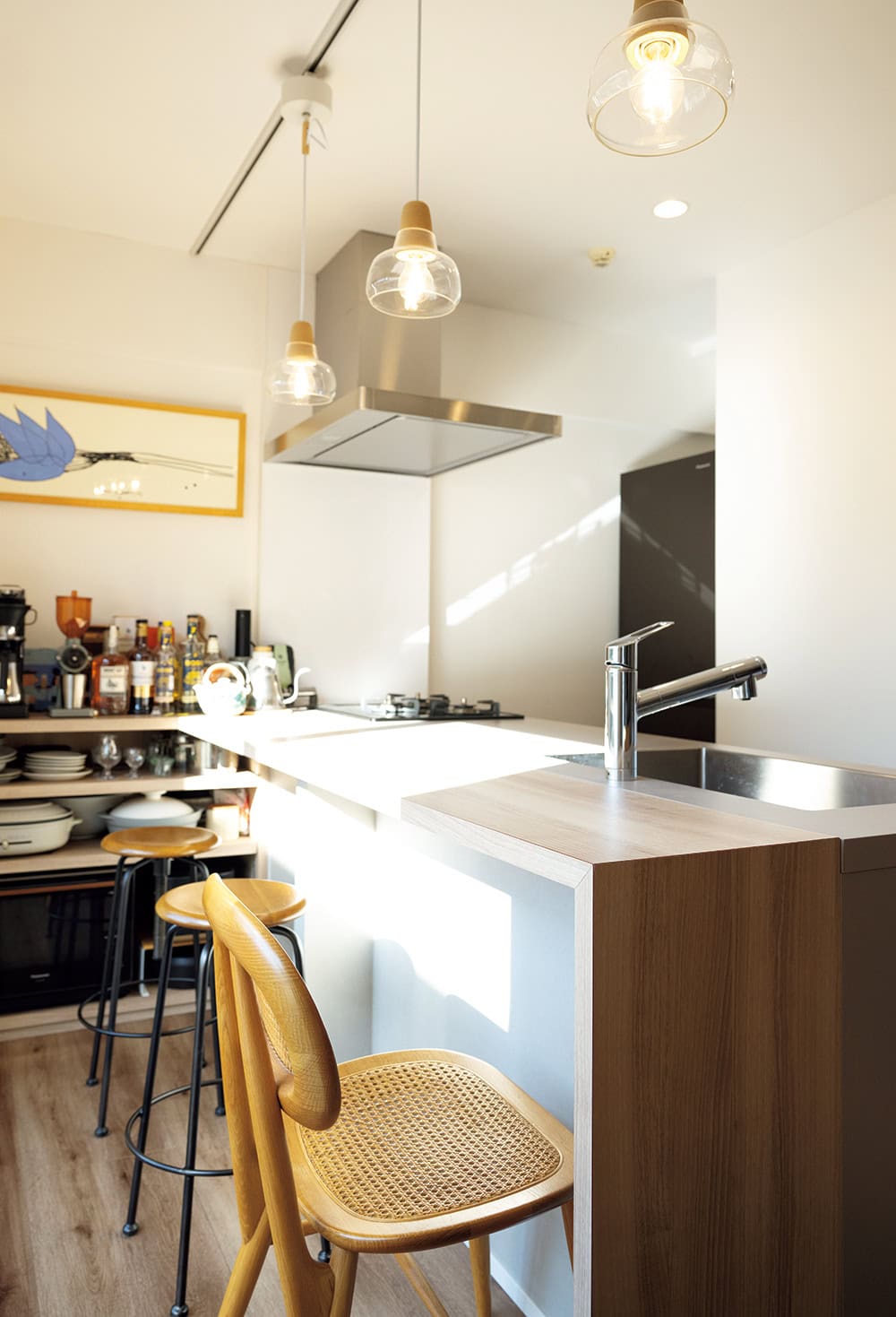 日がたっぷり差し込むキッチンは、Kiiさんのお気に入り