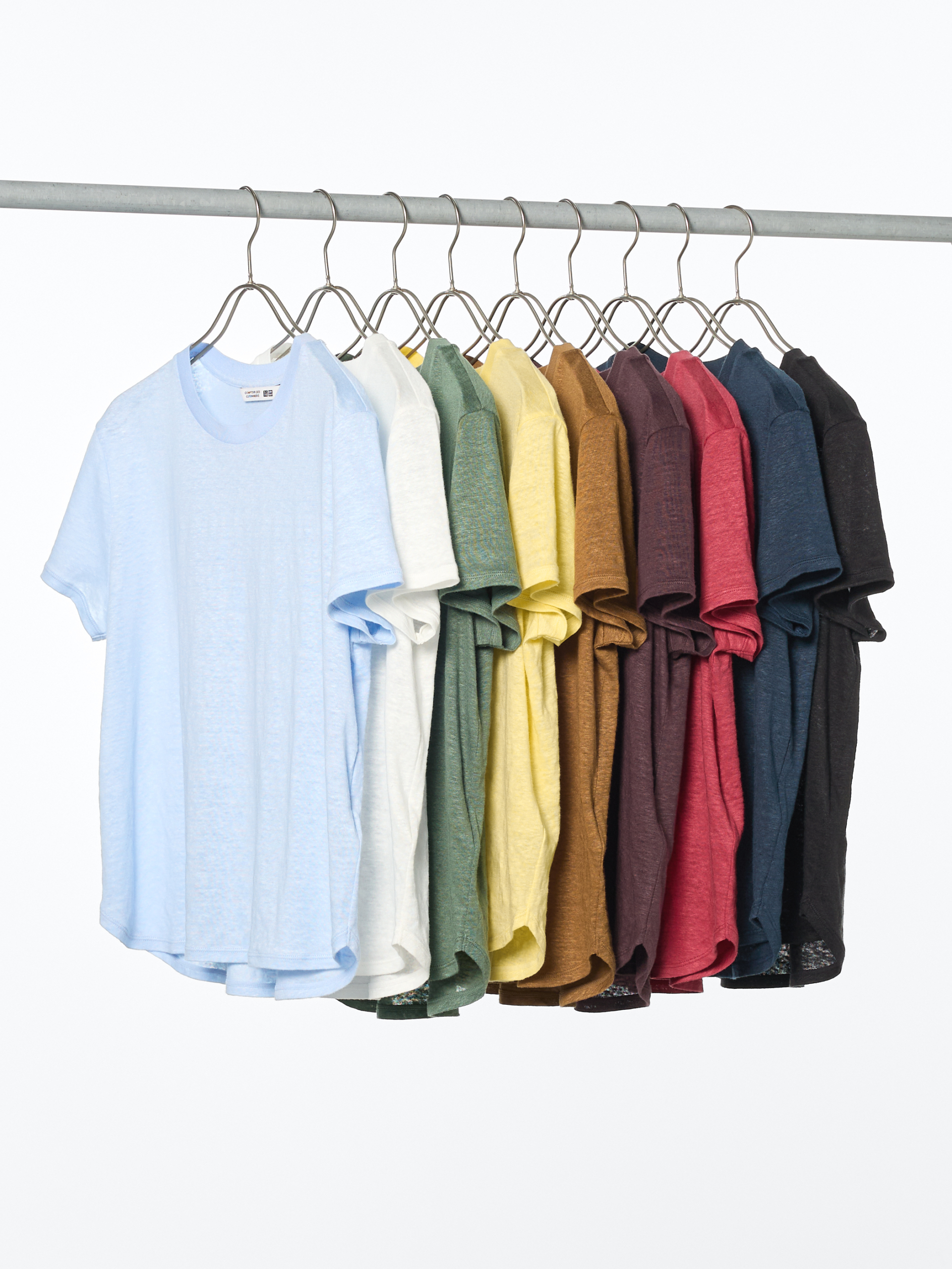 リネンクルーネックT各￥3,990