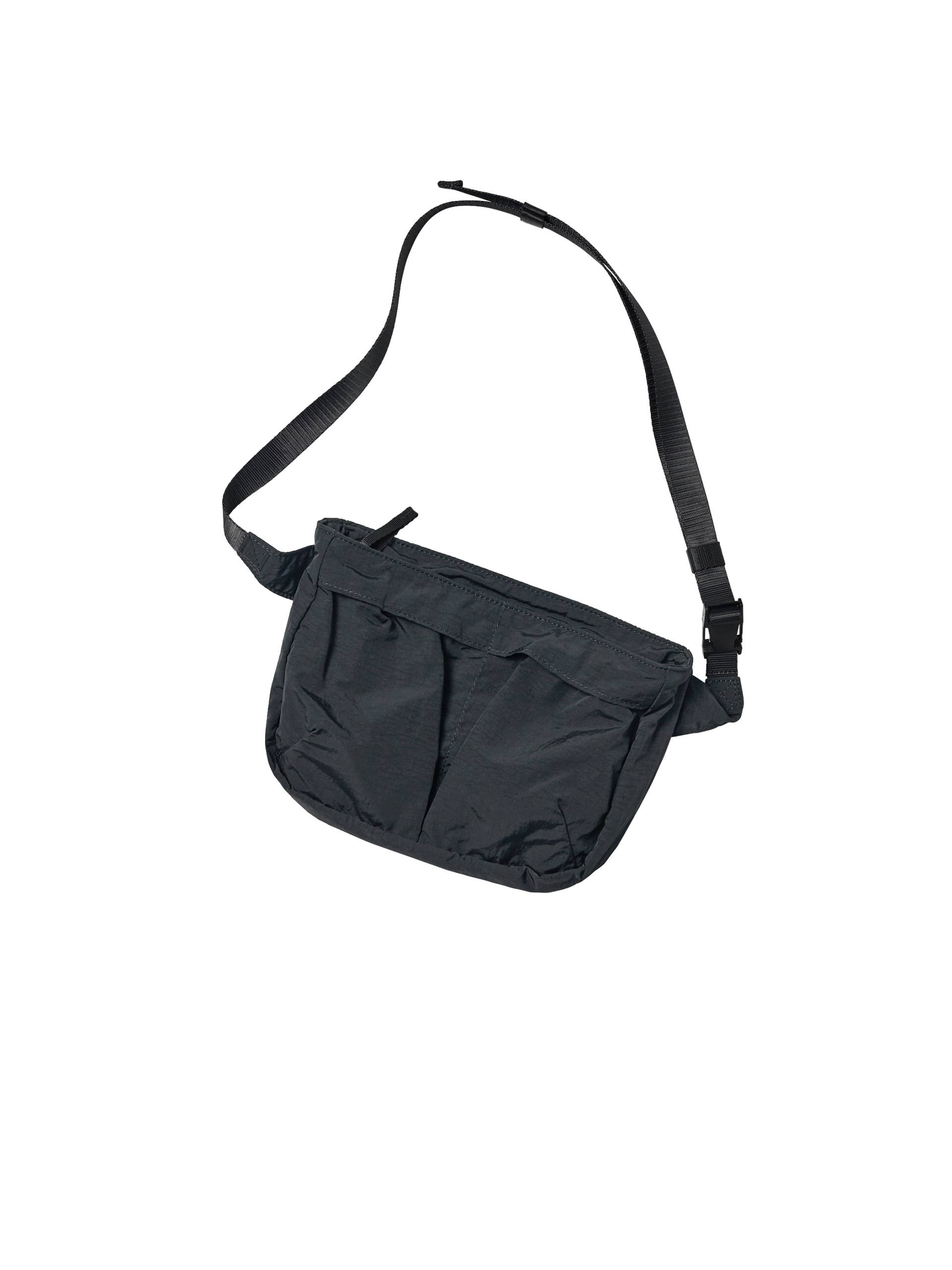 パッカブルクロスボディバッグ￥1,990