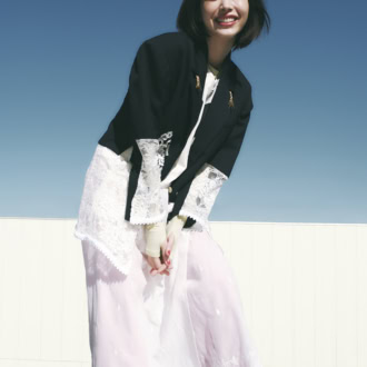 レーススカート