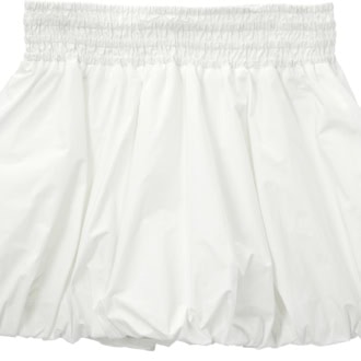 ふわっとバルーンシルエットでガーリー要素をON。スカート￥15,950（メゾンスペシャル／メゾンスペシャル 青山店）