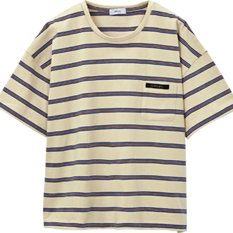 マルチボーダーのTシャツ￥6,490（シップス エニィ／シップス インフォメーションセンター）