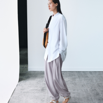 イージーギャザーパンツ¥4,990