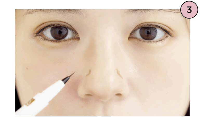 【3】小鼻のくぼみ位置を強調