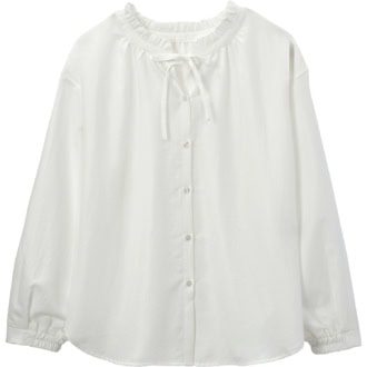 ミニマムなフリルやリボンにときめく。シャツ￥3,289（イッカ／コックス）