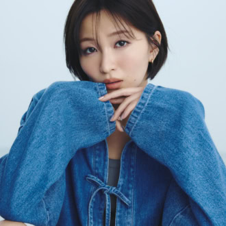 ベージュのマットリップがハマる！「M・A・C」を主役にする、目元・チークの「色と質感」の最適解