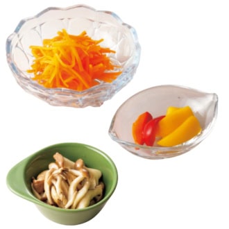 【やせ献立レシピ】みそ玉・にんじんのハニーレモンマリネ・パプリカの浅漬け・きのこのオリーブオイル炒めのレシピ