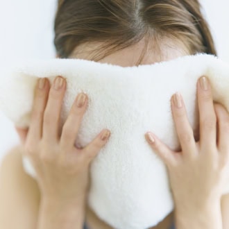 ゴワつき、軽い肌あれは……ラップで密閉してから温タオルで温めて②