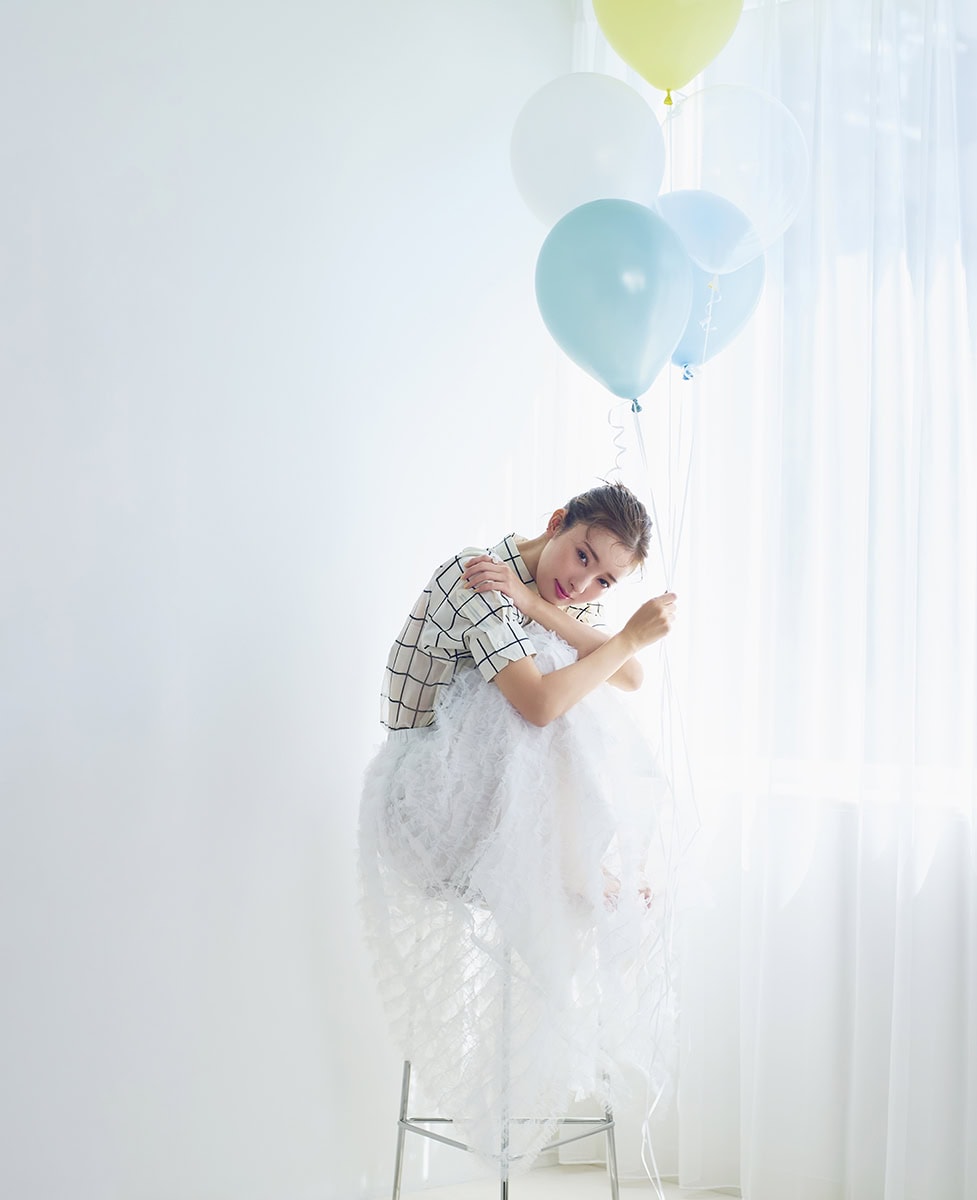 ゆらぎ肌エイジングケア　モデル＝宮本茉由