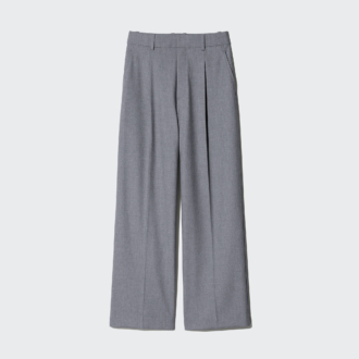 タックワイドパンツ ¥3,990→¥2,990 （5/1～5/3）