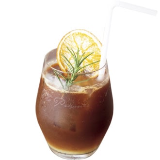 コーヒーを使ったお洒落なカクテルも人気。エスプレッソ・サングリア¥990