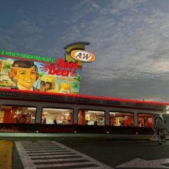 『A&W 牧港店』