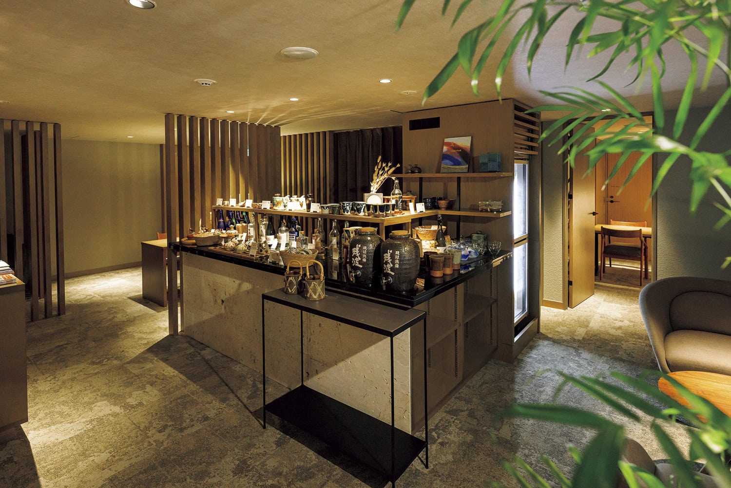 グランディスタイル沖縄読谷ホテル＆リゾートのラウンジの一つ「LOUNGE SHARE」