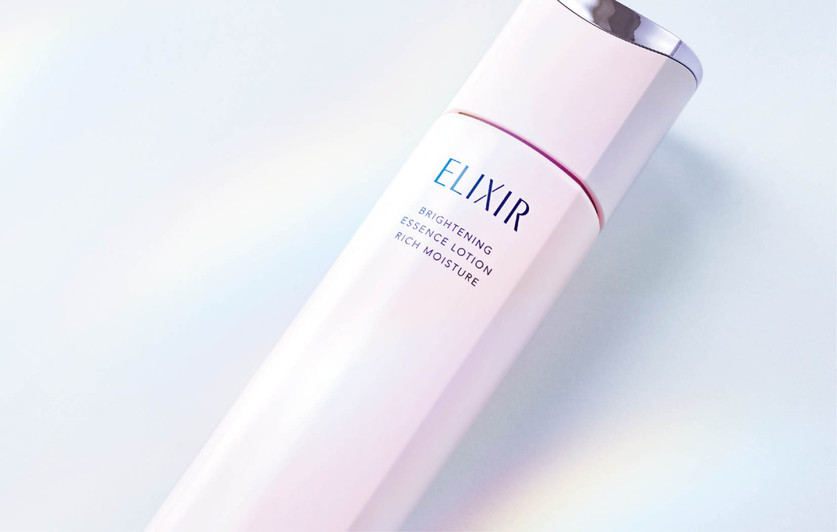 エリクシール ブライトニング ローションしっとりタイプ ca ［医薬部外品］170mL ￥3,740〈編集部調べ〉（エリクシール）
